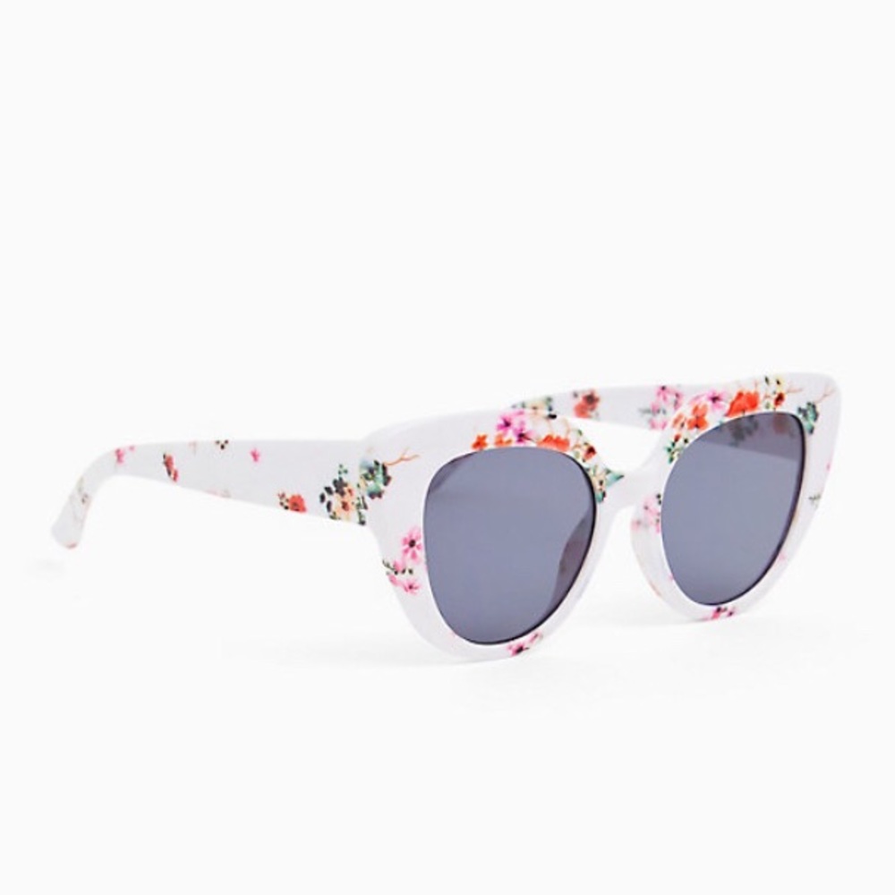 Last One! Torrid WHITE FLORAL CAT EYE SUNGLASSES - Picture 2 of 9